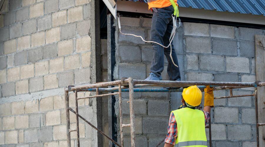 Expert Emergency Roof Repairs services in Amesbury, MA